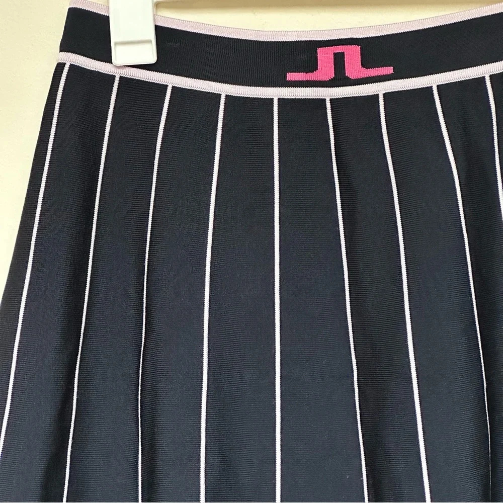 J.Lindeberg Women's Navy Mini Skirt - Picture 4 of 12